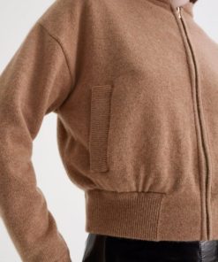 Riverroad.shop0e02885a1b 5