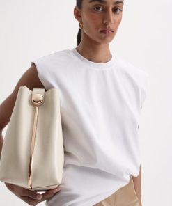 Riverroad.shop1608d76d44 1