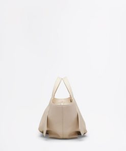 Riverroad.shop16f6f9b414 3