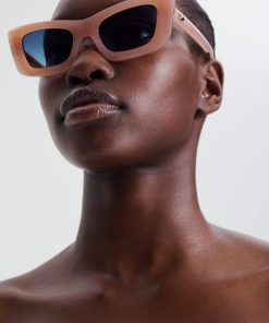 Riverroad.shop5d9f0dd336 1