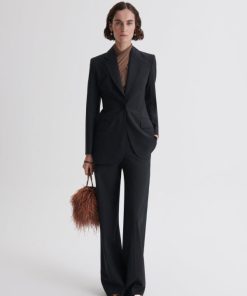 Riverroad.shop65223e1f63 1