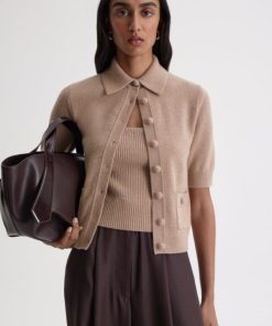 Riverroad.shop8533c52a0b 1