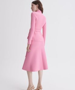 Riverroad.shopeccce4a4a4 4