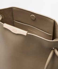 Riverroad.shopf87de5ebfc 5